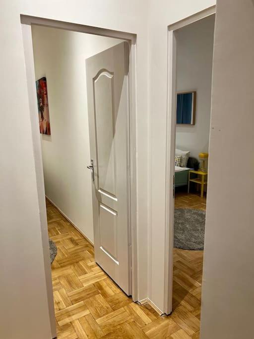 Double Treat By Nw Apartment *